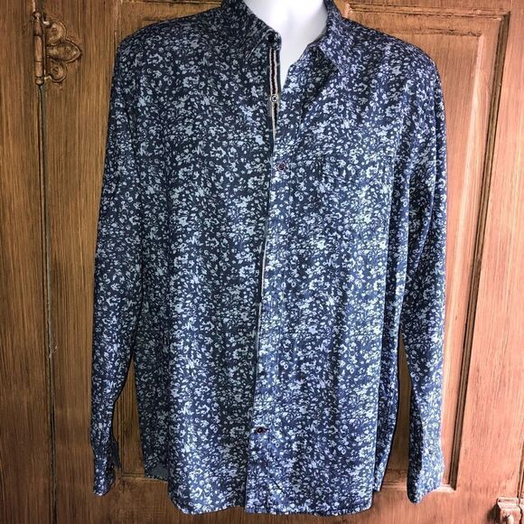 NWOT Men’s Heritage “Nordstrom” Button Down Shirt.   - Picture 1 of 4